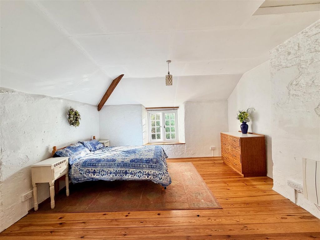 Additional image 42 of 6 bed cottage for saleOreston, Plymouth PL9