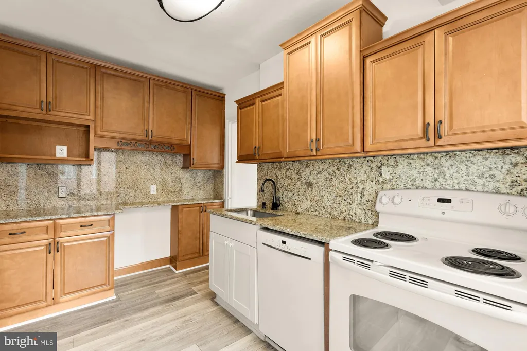 Additional image 6 of 4301 Massachusetts Avenue NW Unit 6008, Washington, DC 20016