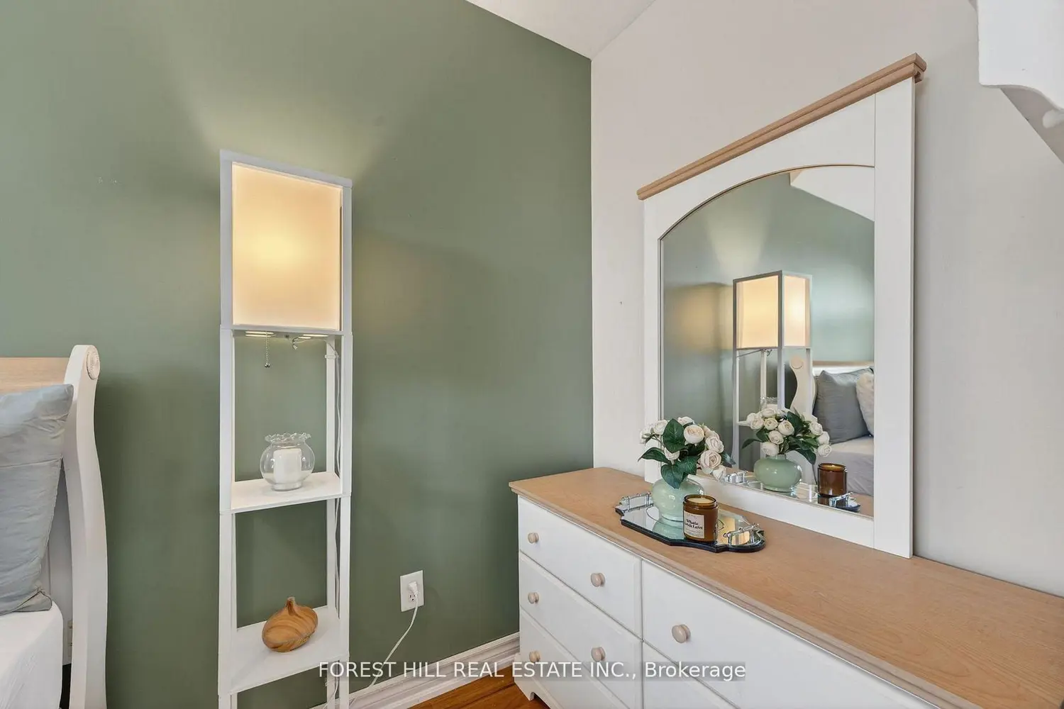 Additional image 13 of 17 Lilley Avenue