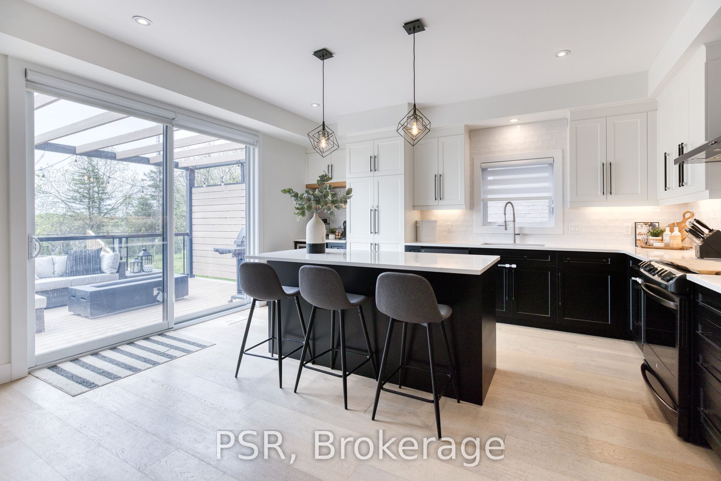 Additional image 4 of 577 Doonwoods Crescent, Kitchener, ON, N2P 0E5