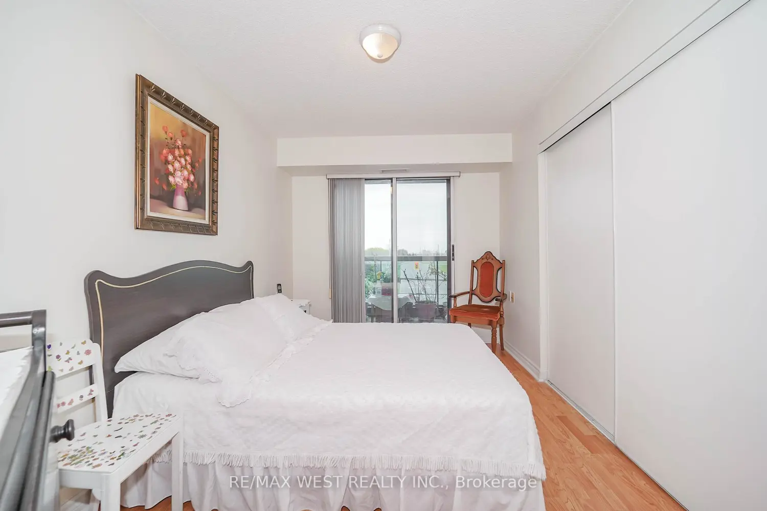 1030 Sheppard Avenue 208 photo 5