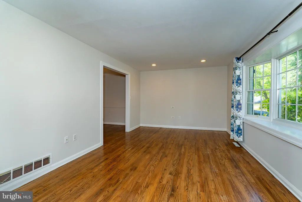 Additional image 7 of 3 Ronna Drive, Wilmington, DE 19808