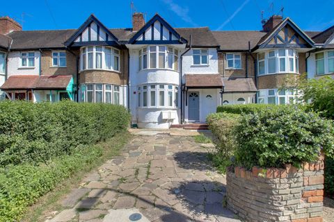 Braemar Avenue, London NW10