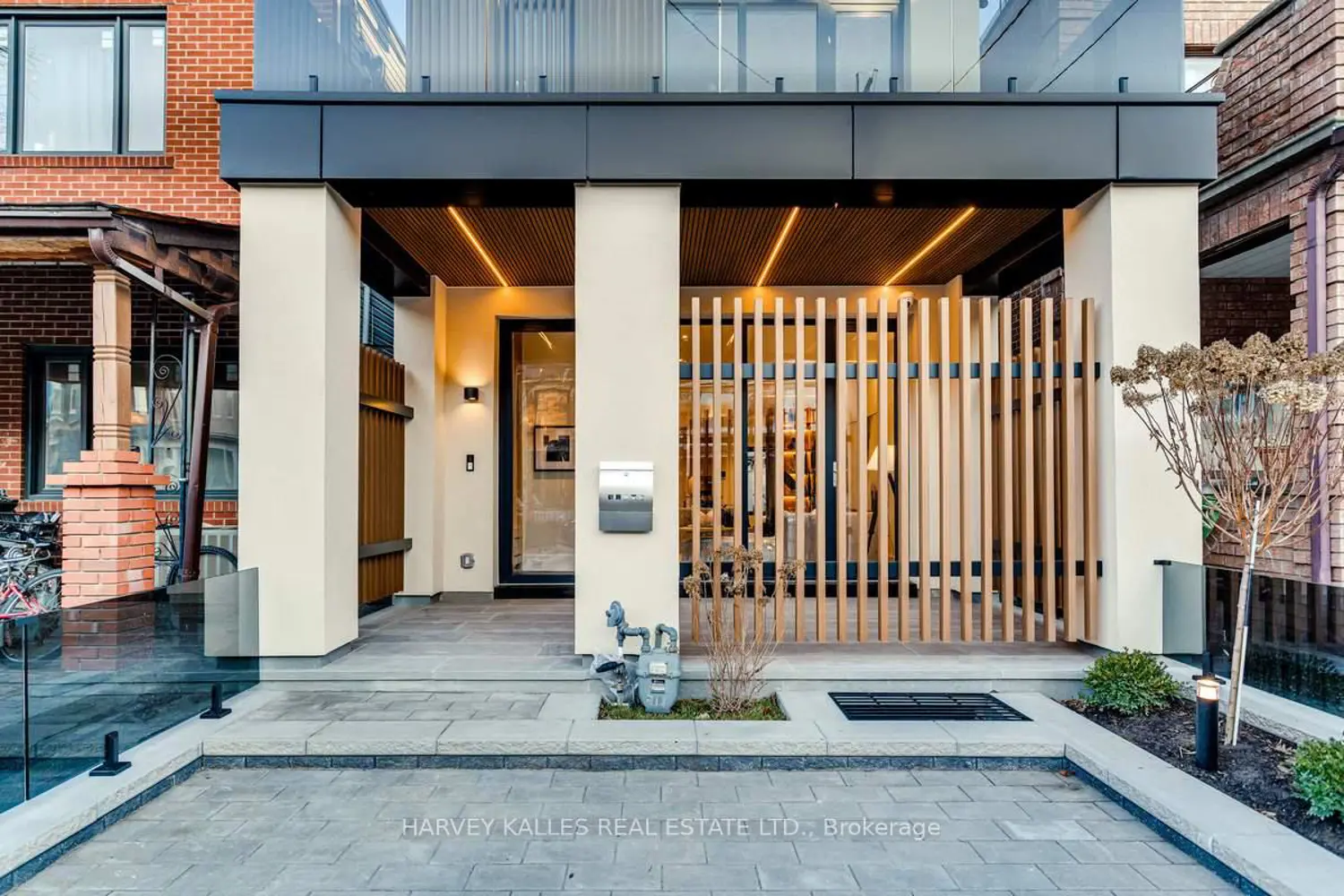 179 Palmerston Avenue photo 2