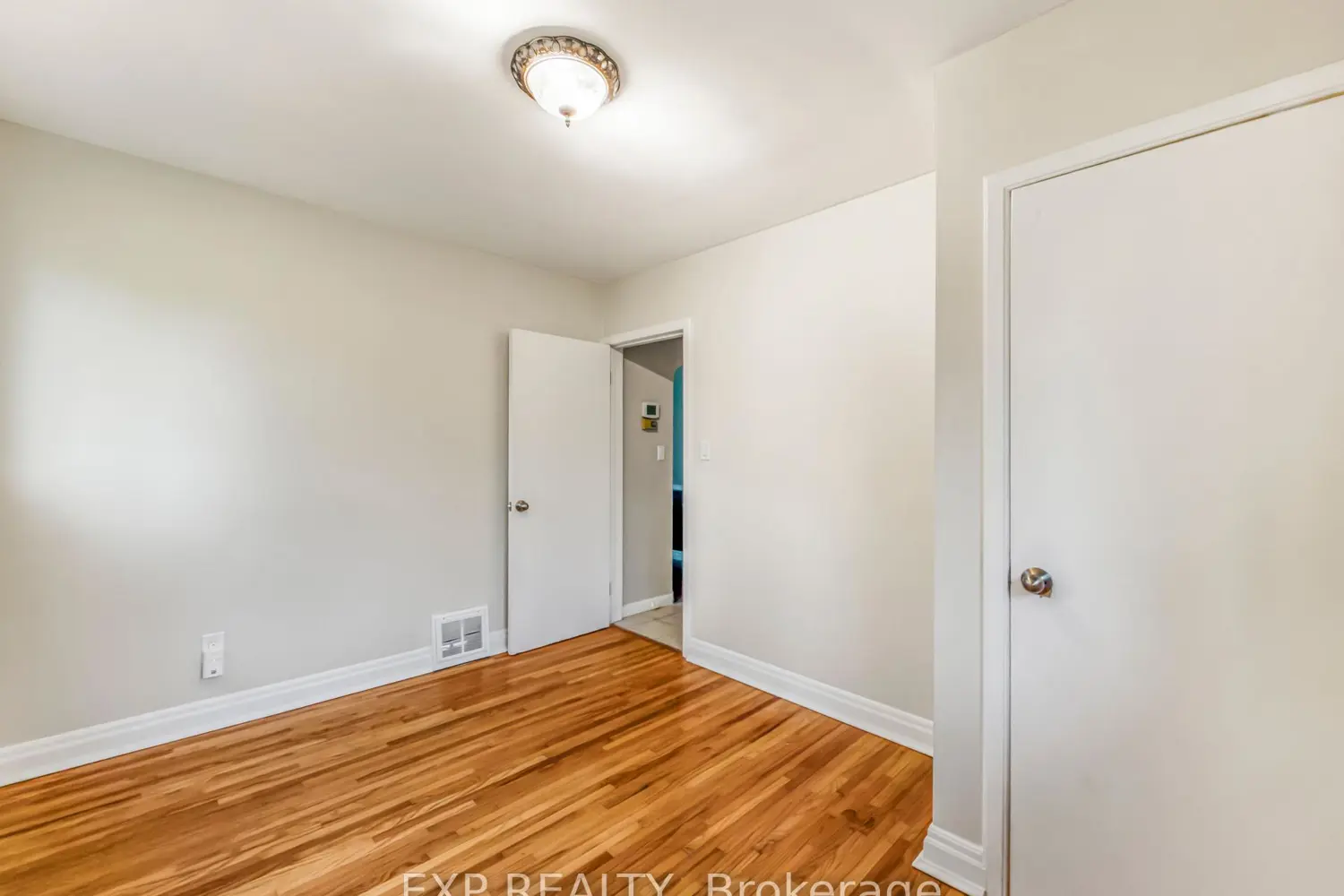 Additional image 11 of 2114 Girardot Street