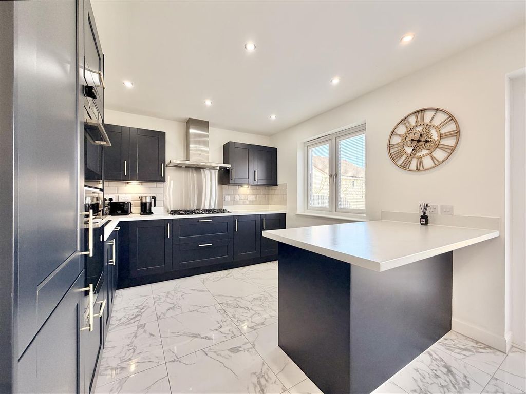 Additional image 4 of 5 bed detached house for saleJersey Lane, Hamilton ML3