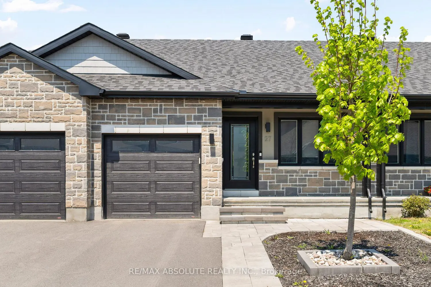 27 Morgan Clouthier Way