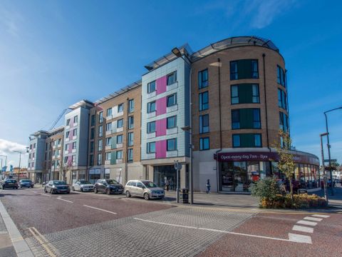 London Road, Wallington SM6