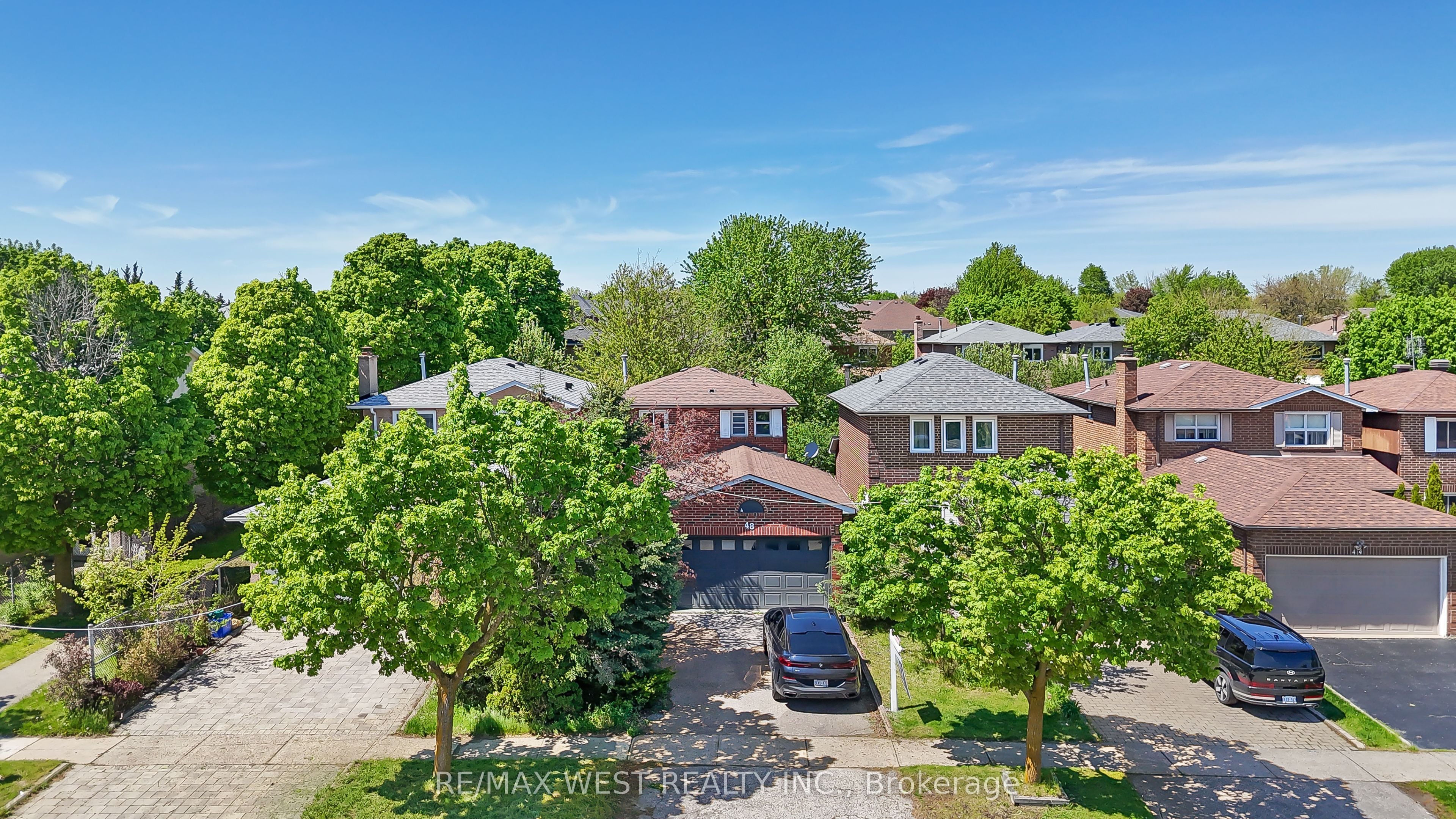 Additional image 3 of 48 Gray Crescent, Richmond Hill, ON, L4C 5V5