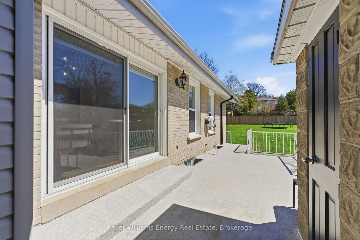 Additional image 18 of 297 Grandview Street