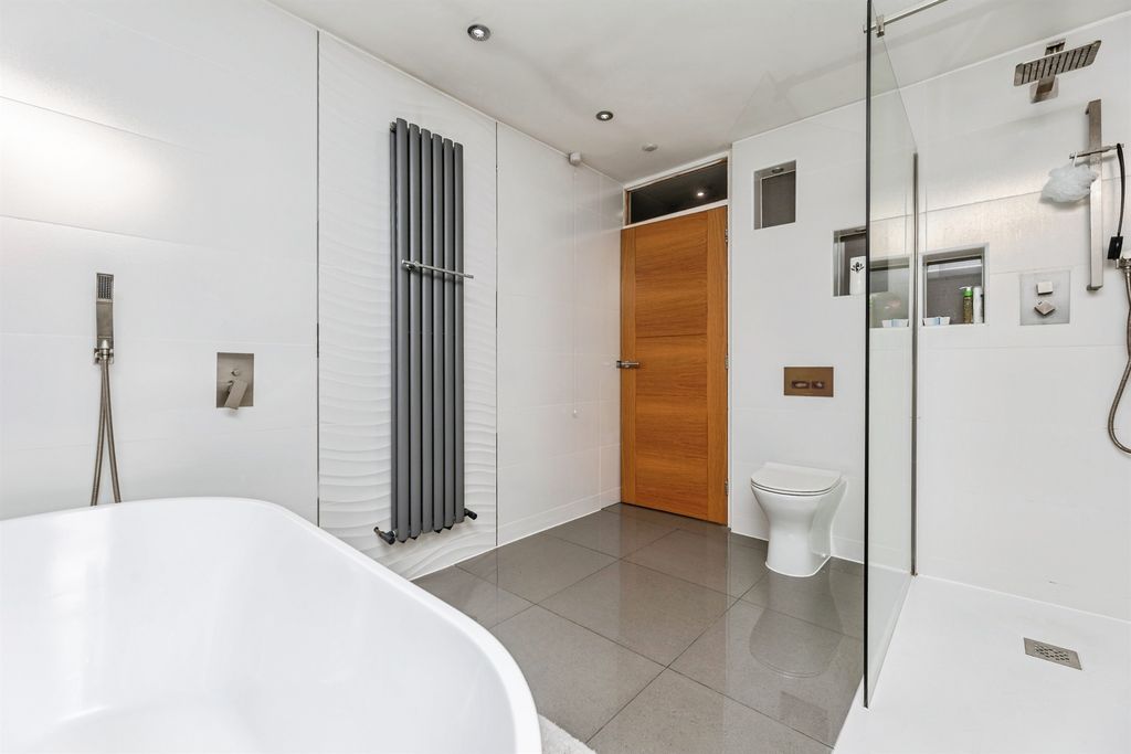 Additional image 19 of 4 bed detached house for saleWakefield Road, Gildersome, Leeds LS27