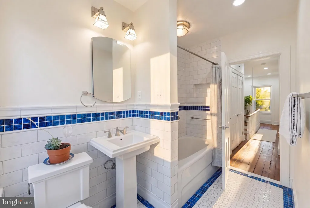 Additional image 45 of 319 C Street SE, Washington, DC 20003