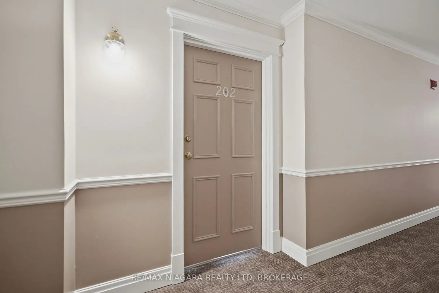 250 Linwell Road 202