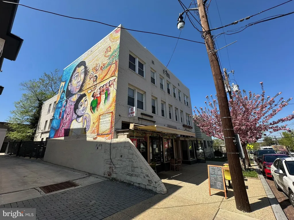 Additional image 16 of 3733 12th Street NE Unit 301, Washington, DC 20017