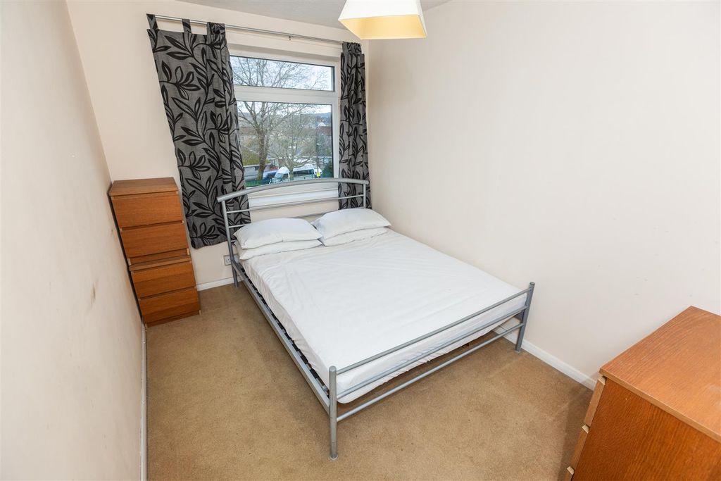 Additional image 6 of 2 bed maisonette for salePentregethin Road, Cwmbwrla, Swansea SA5