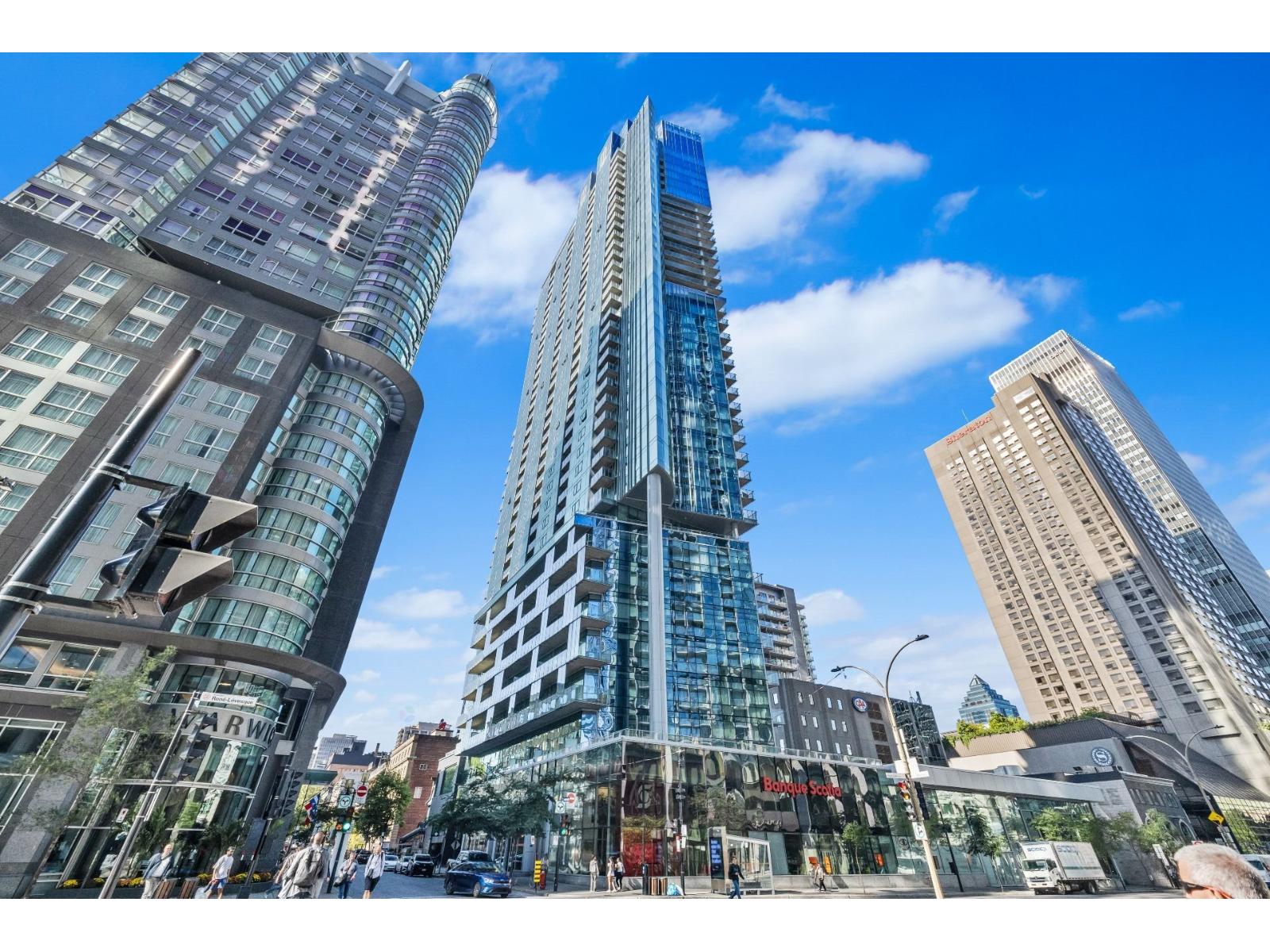 1155 Rue de la Montagne