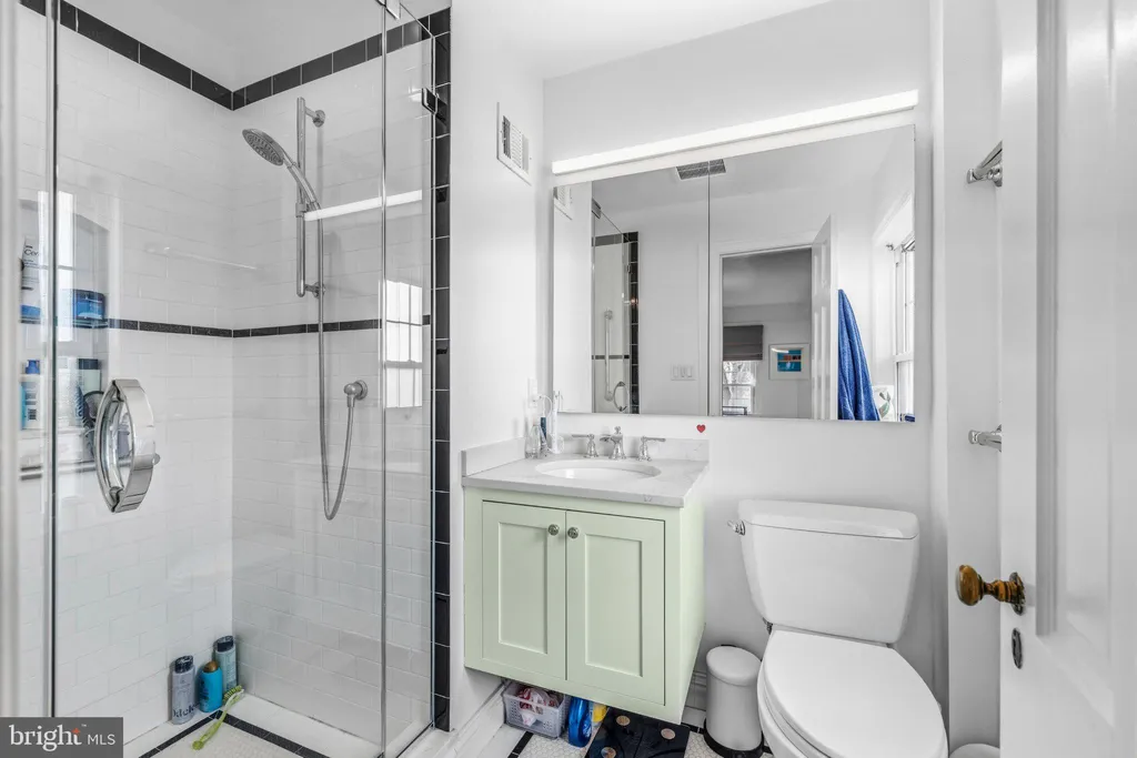 Additional image 23 of 5028 Massachusetts Avenue NW, Washington, DC 20016