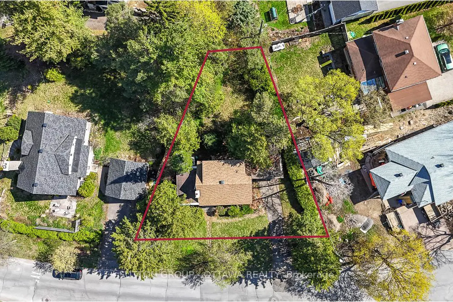 Additional image 3 of 1471 Cavendish Road