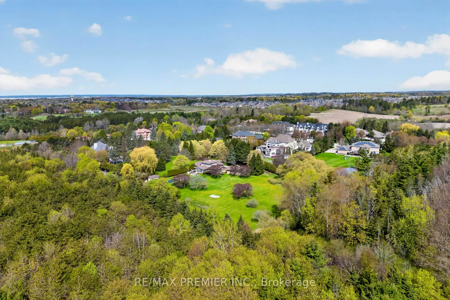Additional image 19 of 41 Green Valley Court