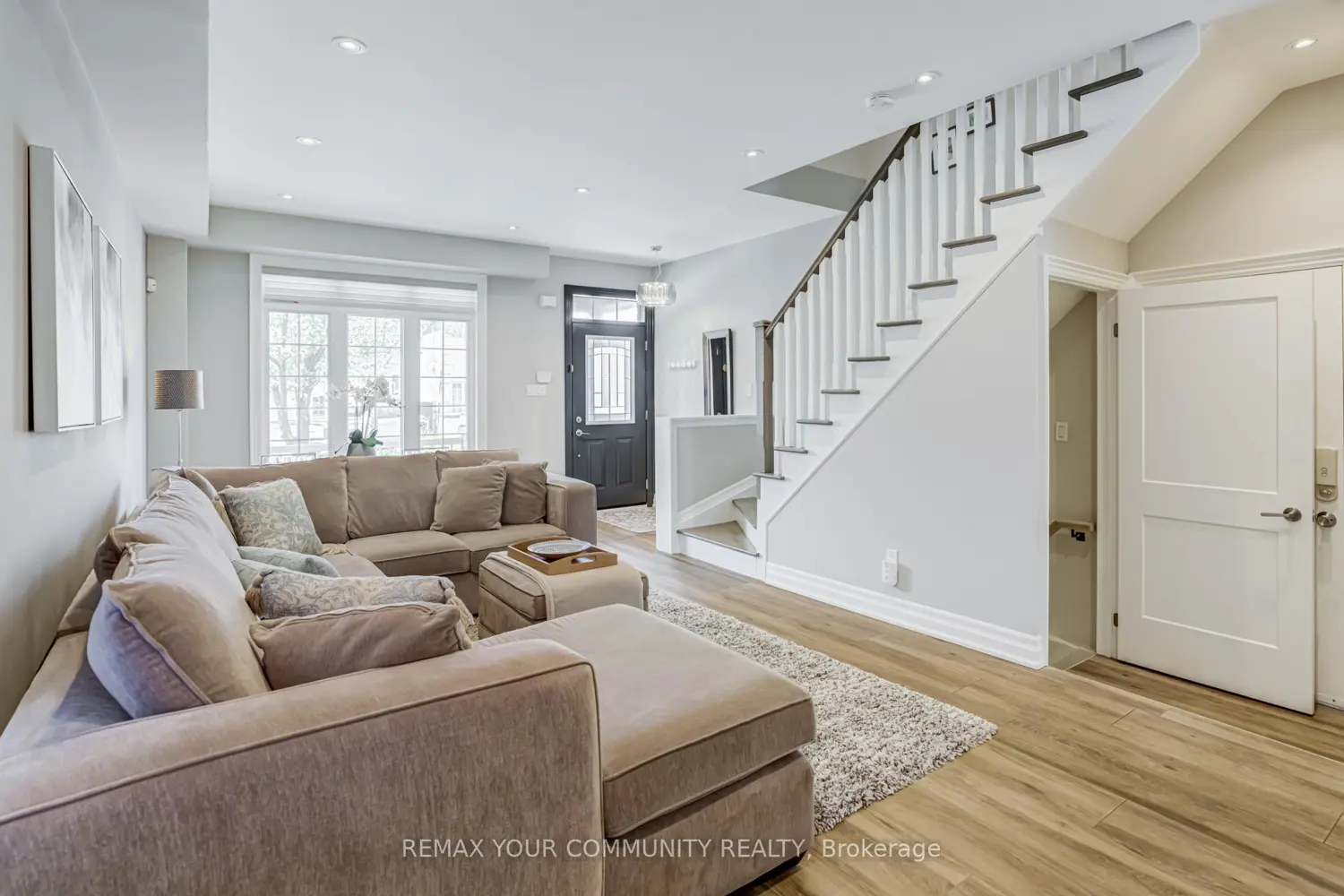 Additional image 3 of 21 Amparo Drive