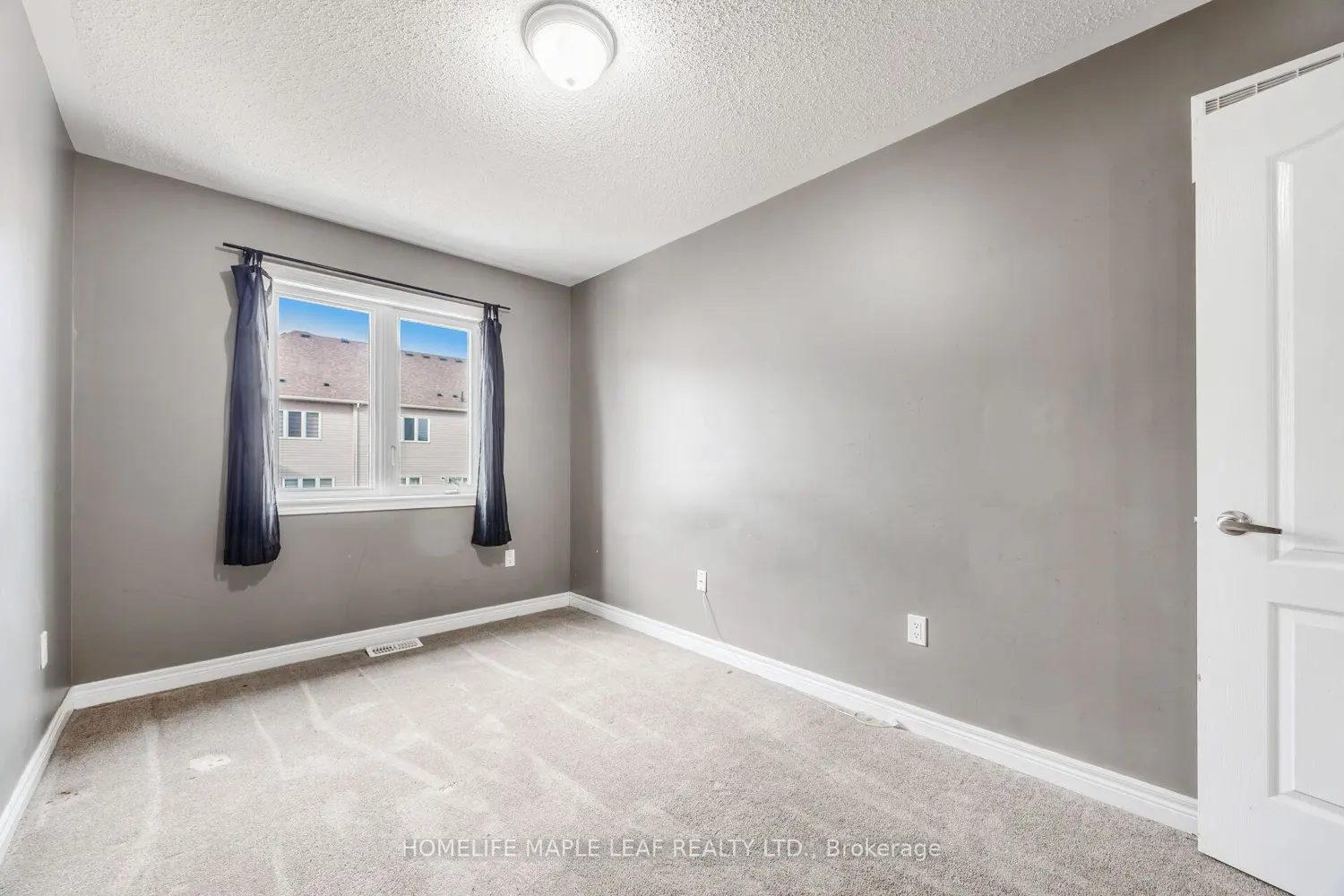 Additional image 12 of 756 Cook Crescent