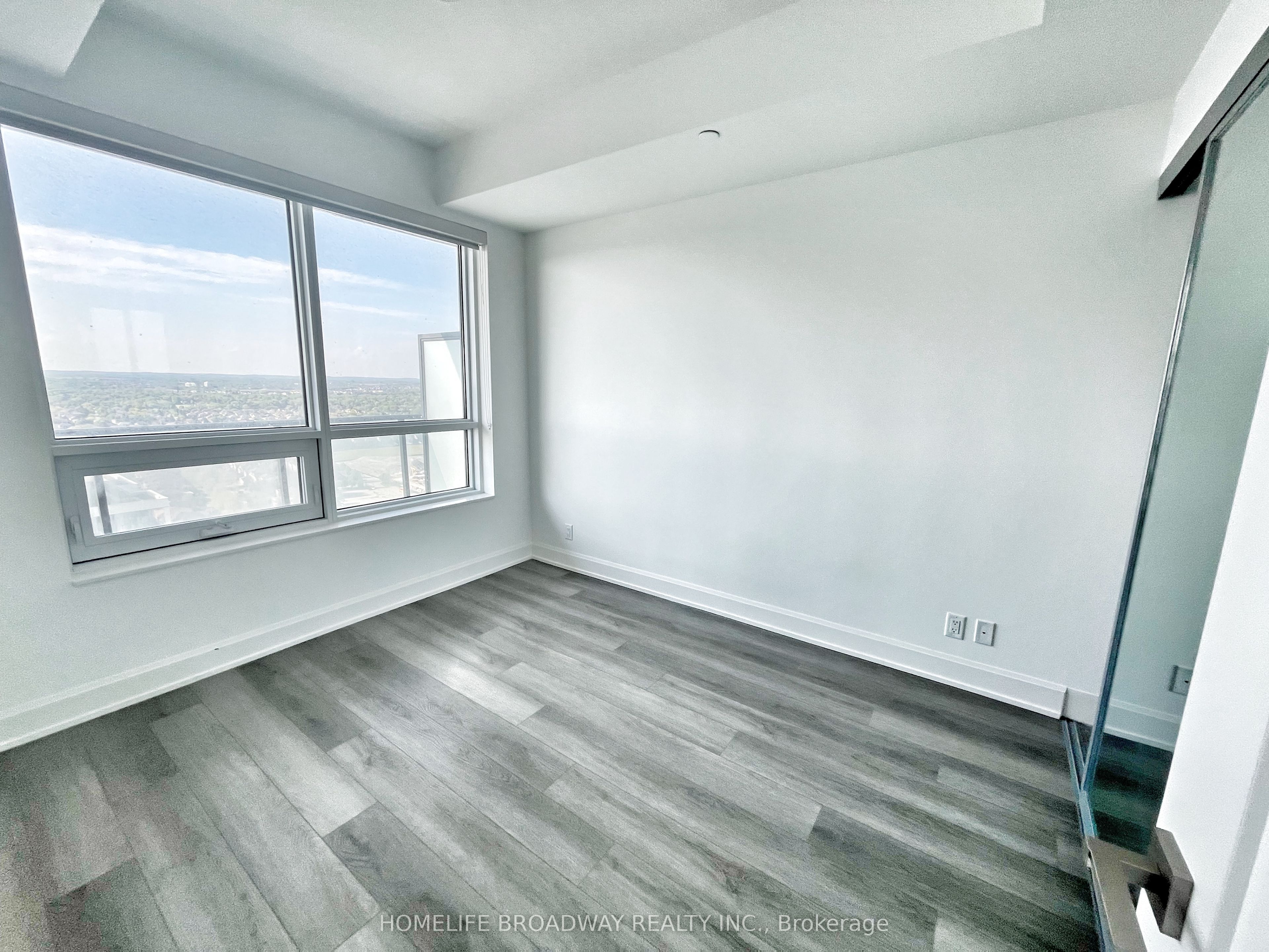 Additional image 5 of 2908-8 Water Walk Drive, Markham, ON, L3R 6L4