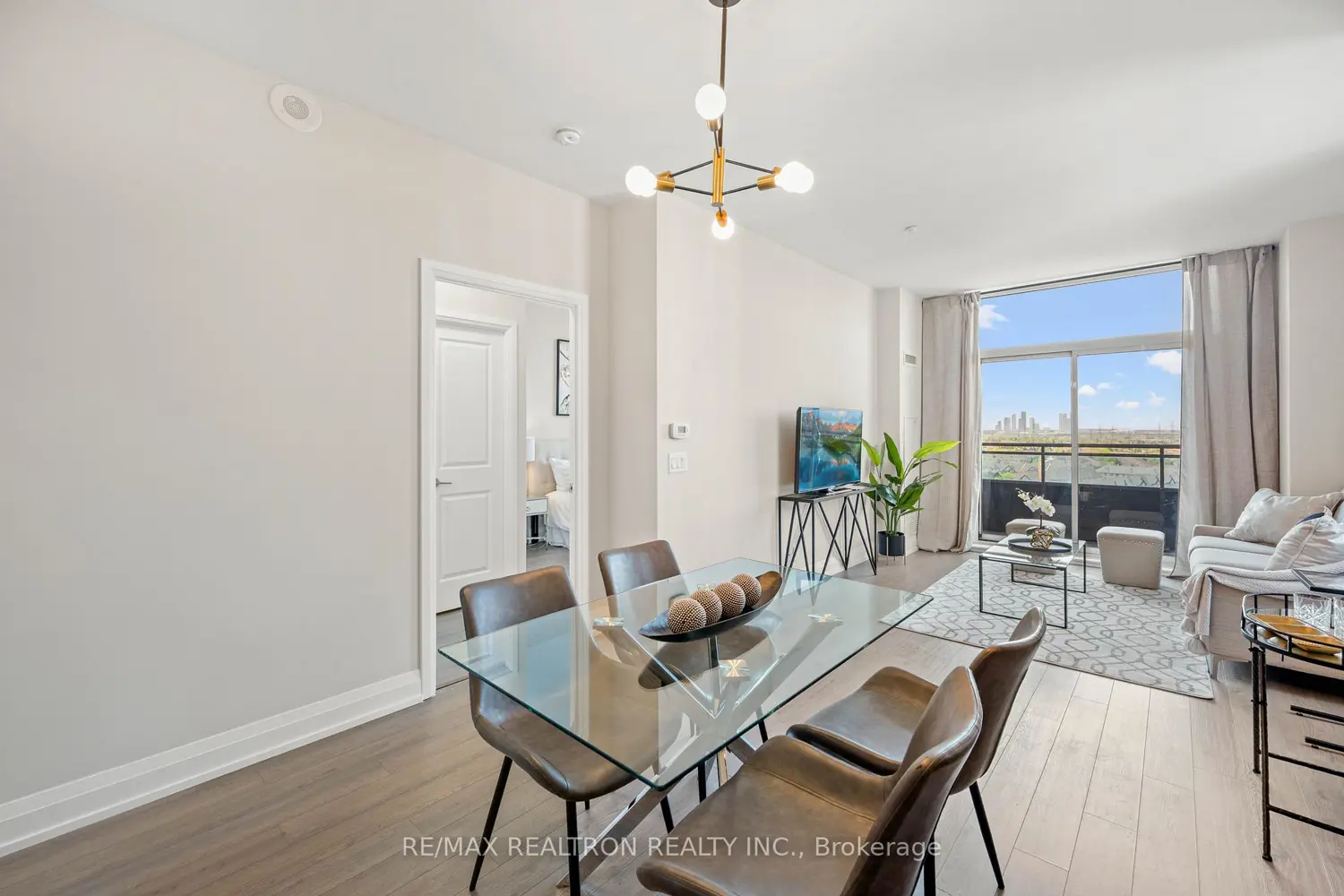 Additional image 8 of 7900 Bathurst Street 1225