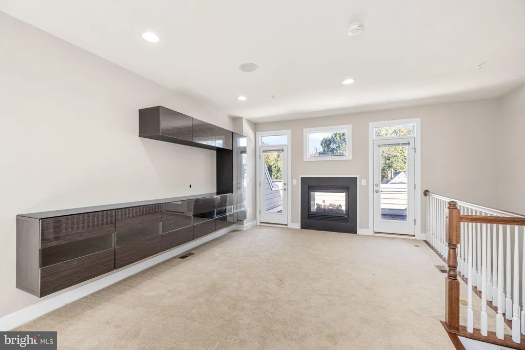 Additional image 12 of 4458 Macarthur Boulevard NW, Washington, DC 20007