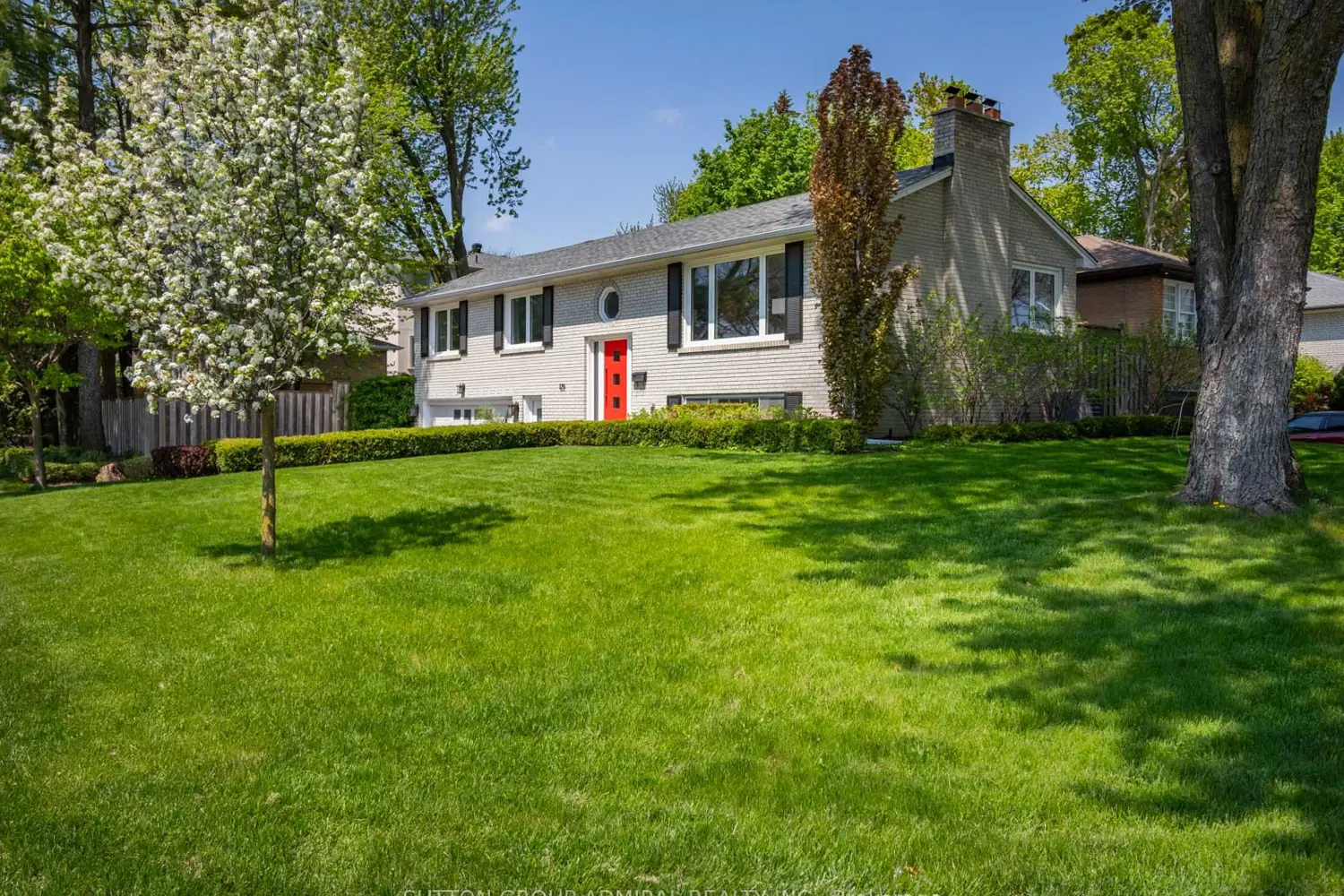 125 Laverock Avenue