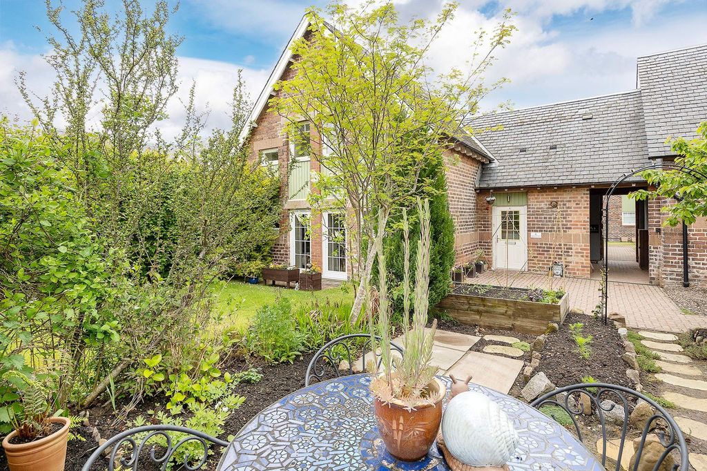 Additional image 21 of 2 bed flat for saleThe Beech Tree, Linlithgow EH49