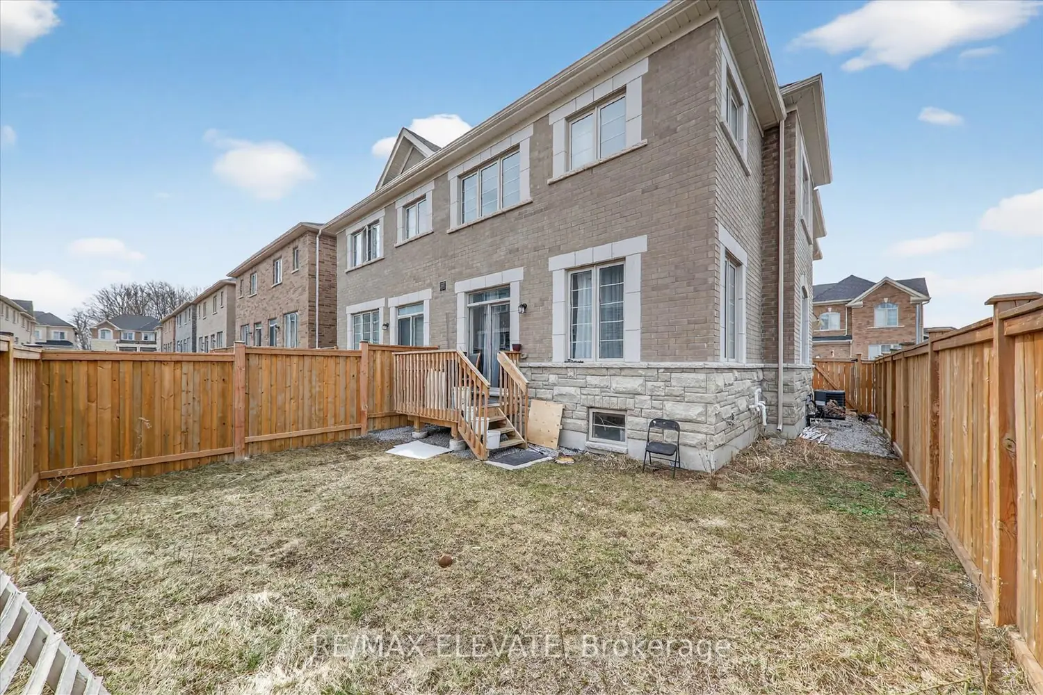 Additional image 19 of 23 Reign Lane