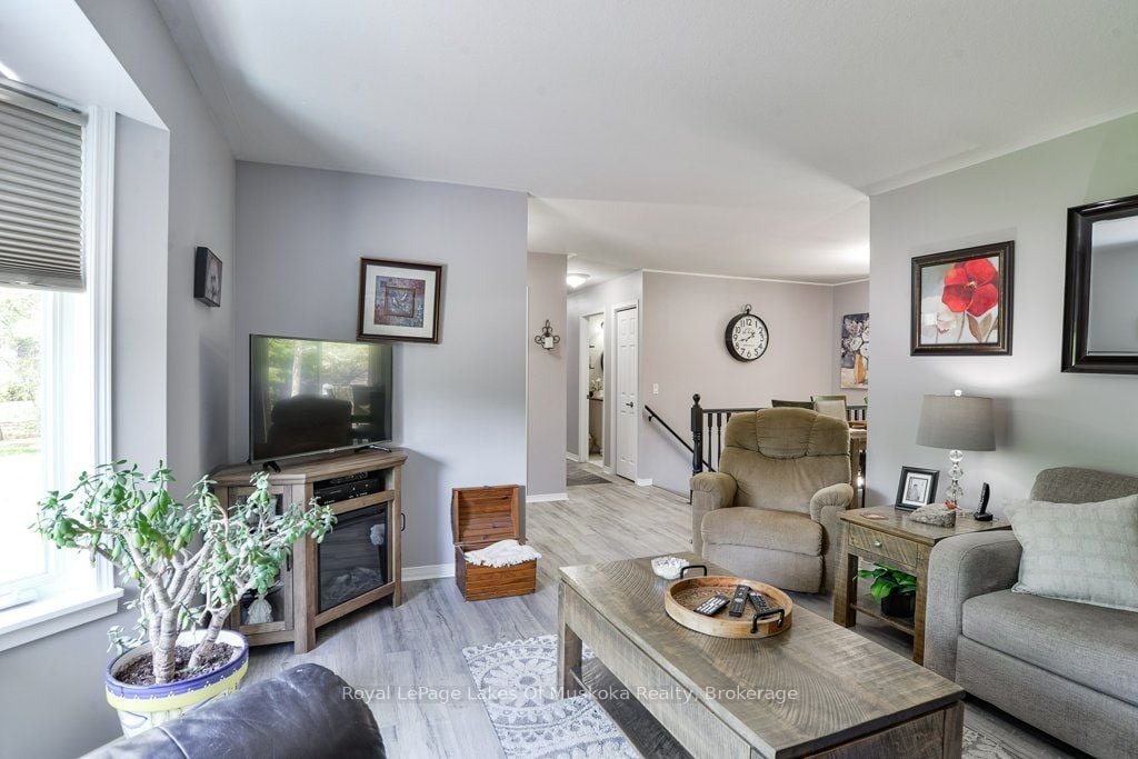 Additional image 4 of 99 Glencairn Crescent, Huntsville, ON, P1H 2J4