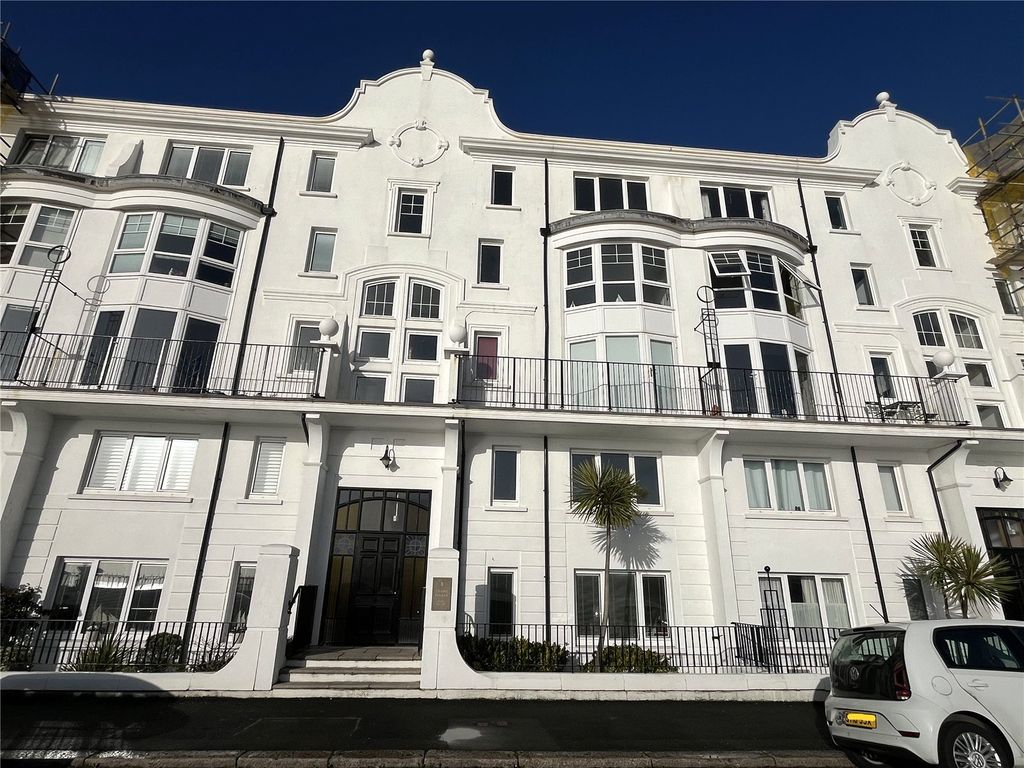 2 bed flat for saleGrand Parade, Plymouth, Devon PL1