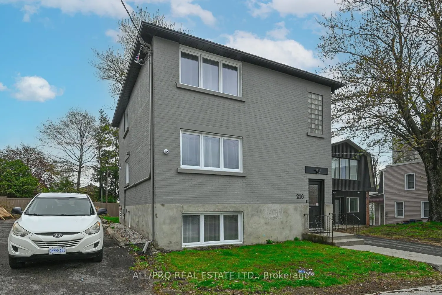 Additional image 4 of 216 Mcarthur Avenue