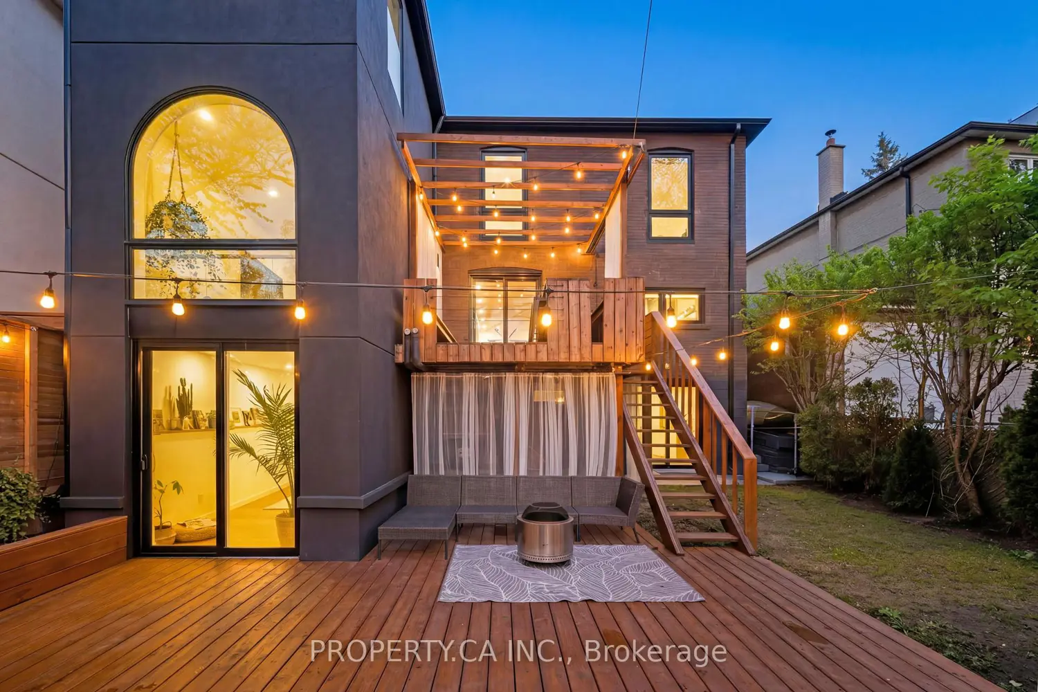 9 Maughan Crescent photo 2