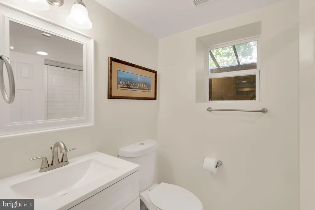 Additional image 44 of 3915 Livingston Street NW, Washington, DC 20015