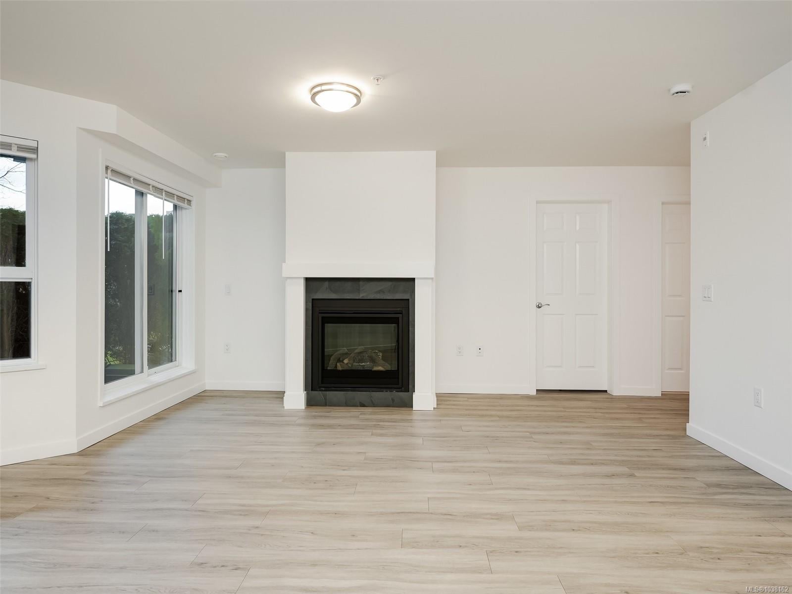 Additional image 3 of 104-689 Bay Street, Victoria, BC, V8T 5H9