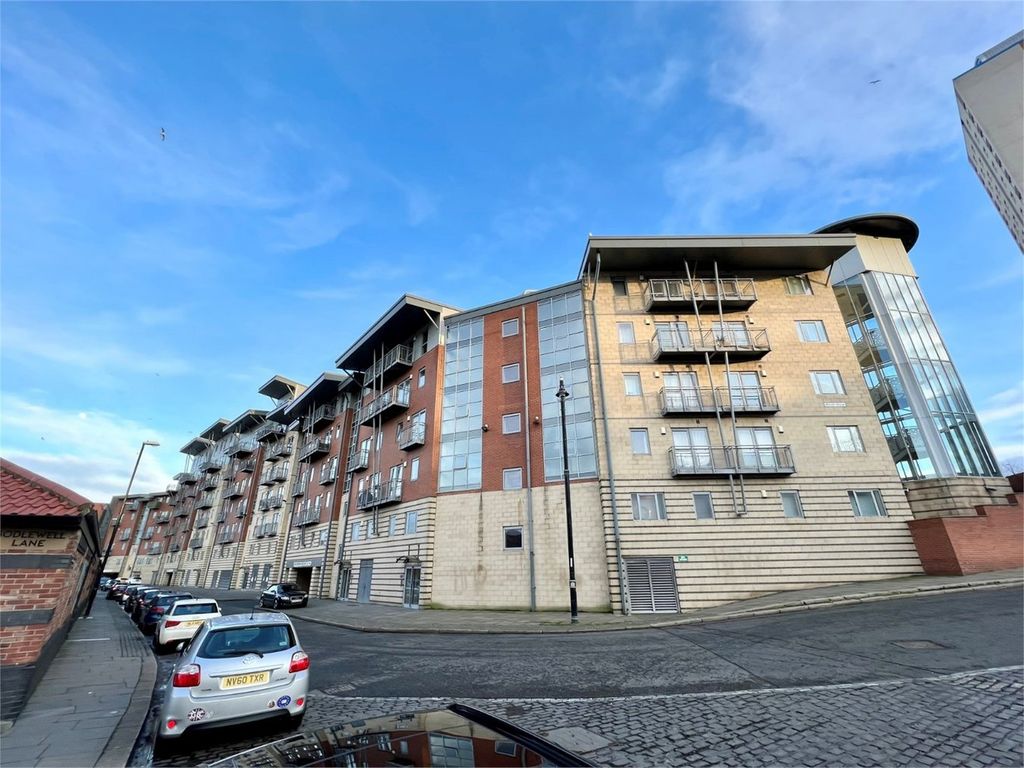 2 bed flat for saleRiver View, Low Street, Sunderland SR1