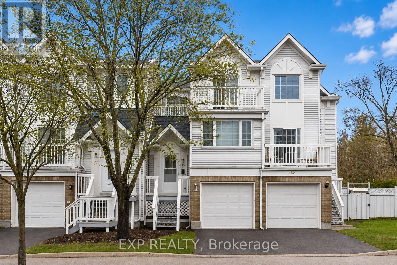 140 CASTLEGREEN PRIVATE