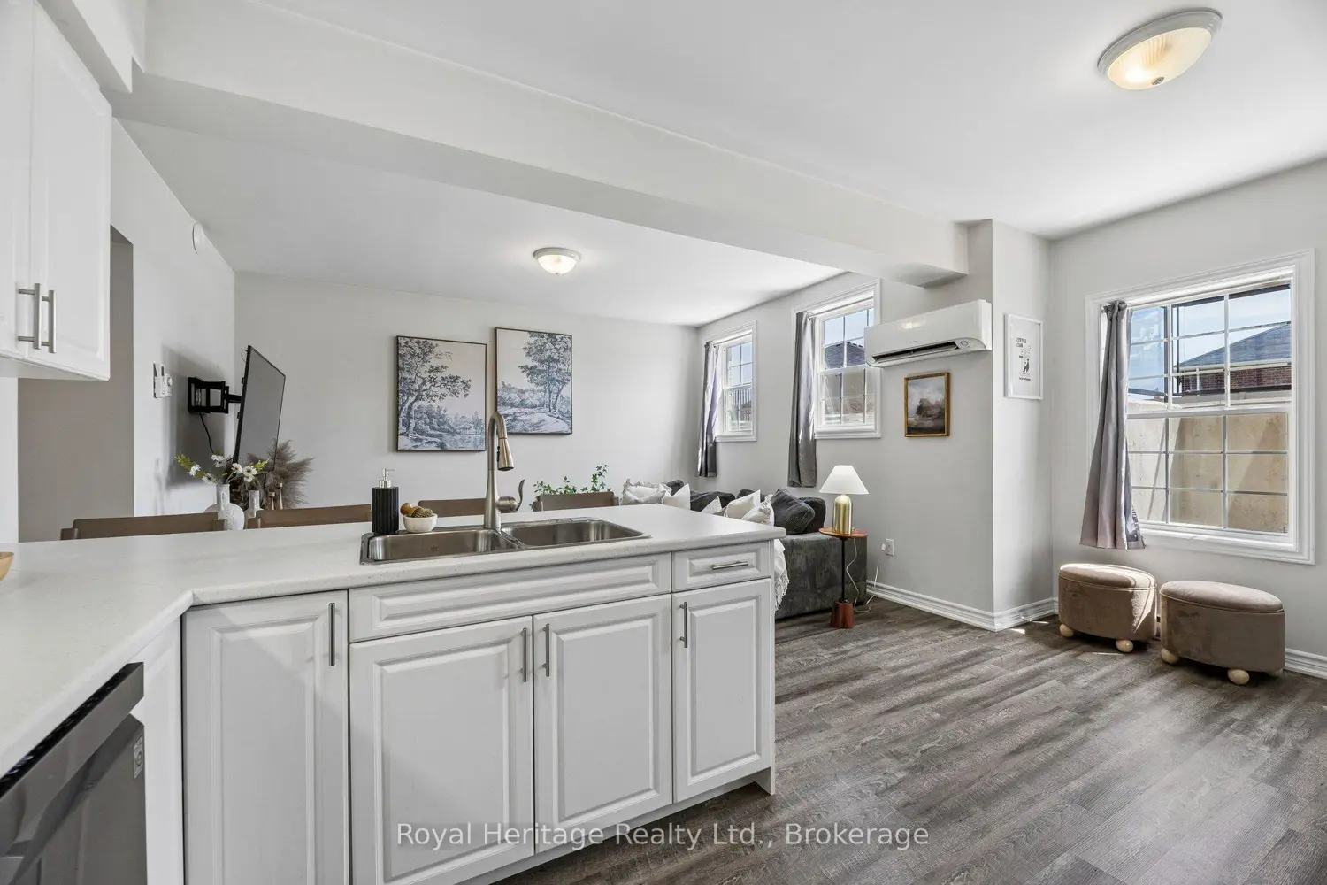 Additional image 7 of 450 Lonsberry Drive 304