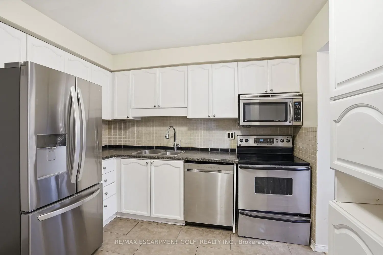 Additional image 3 of 79 Braeheid Avenue 6