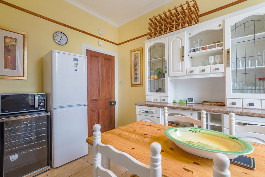Additional image 7 of 4 bed maisonette for saleIrvine Place, Aberdeen AB10