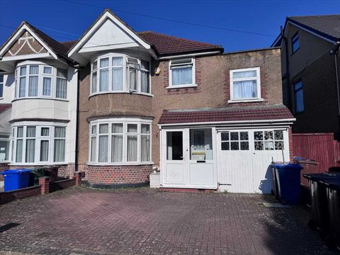 Park Crescent, Harrow HA3