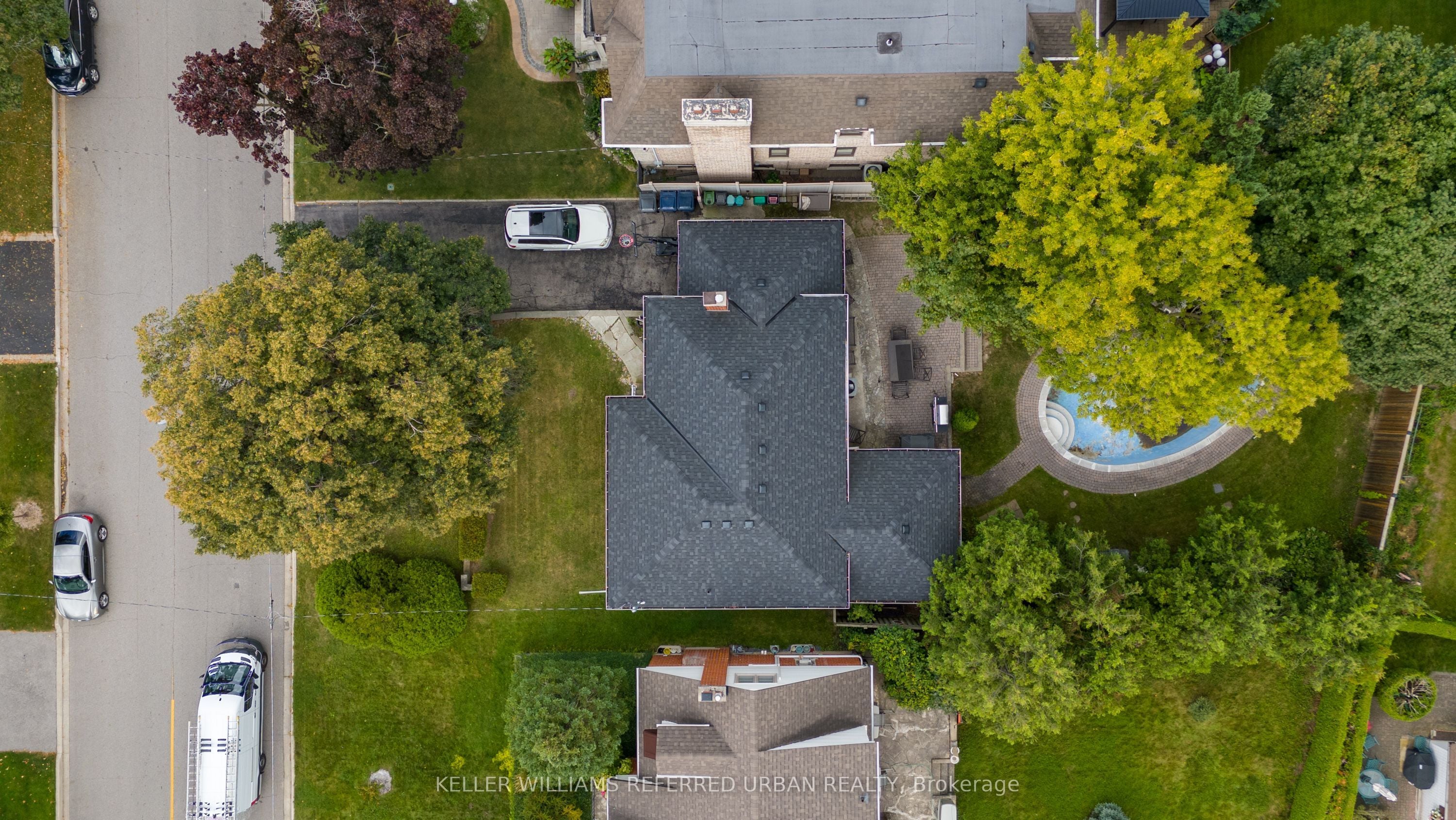 Additional image 3 of 115 Ashbourne Drive, Toronto, ON, M9B 4H9