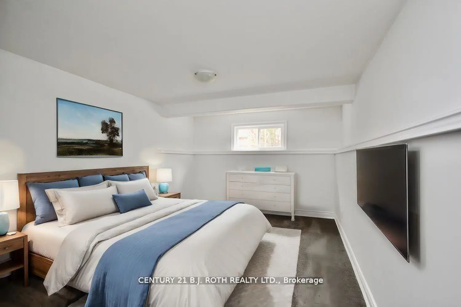 Additional image 15 of 1738 Wingrove Avenue