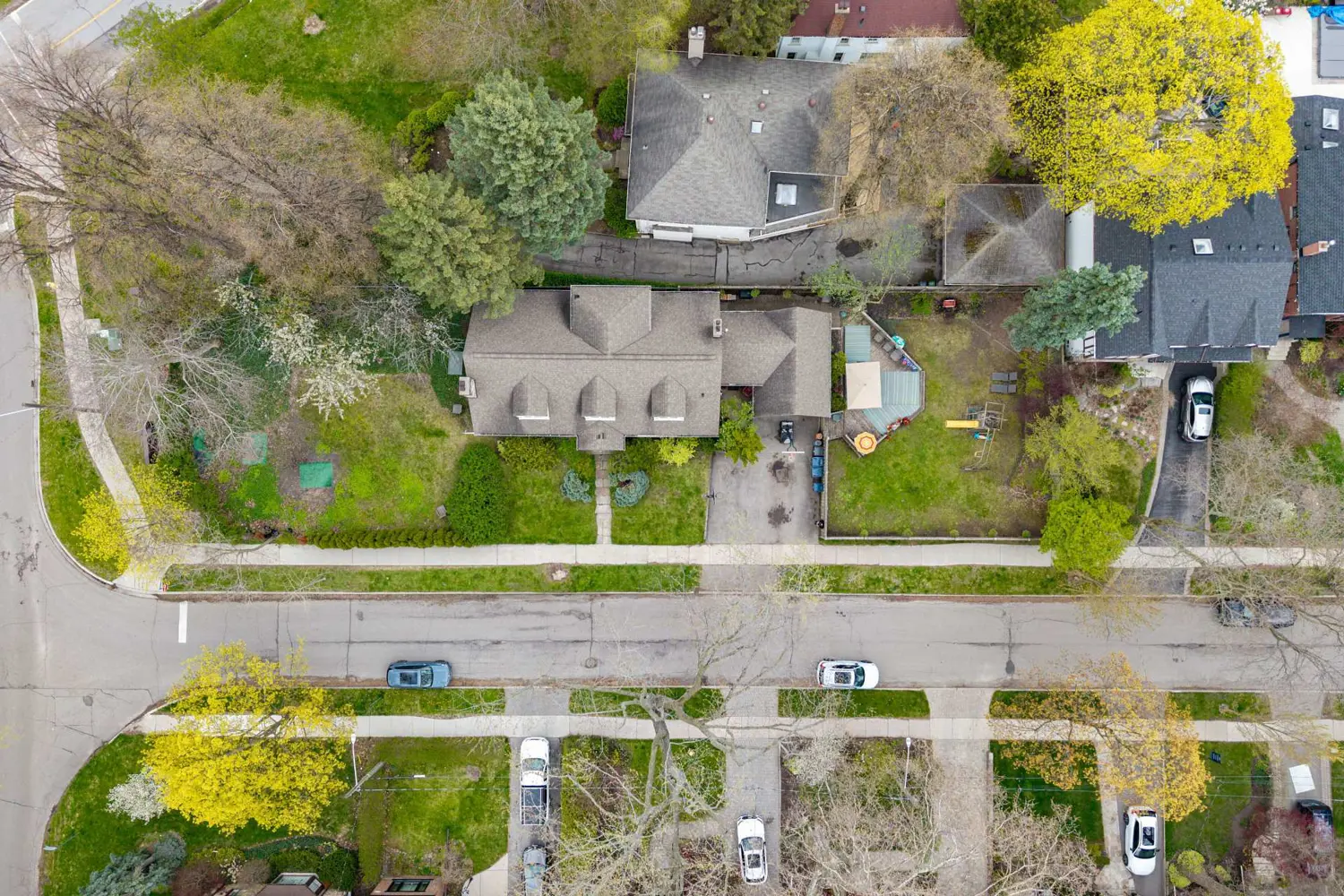 103 Willingdon Boulevard photo 3
