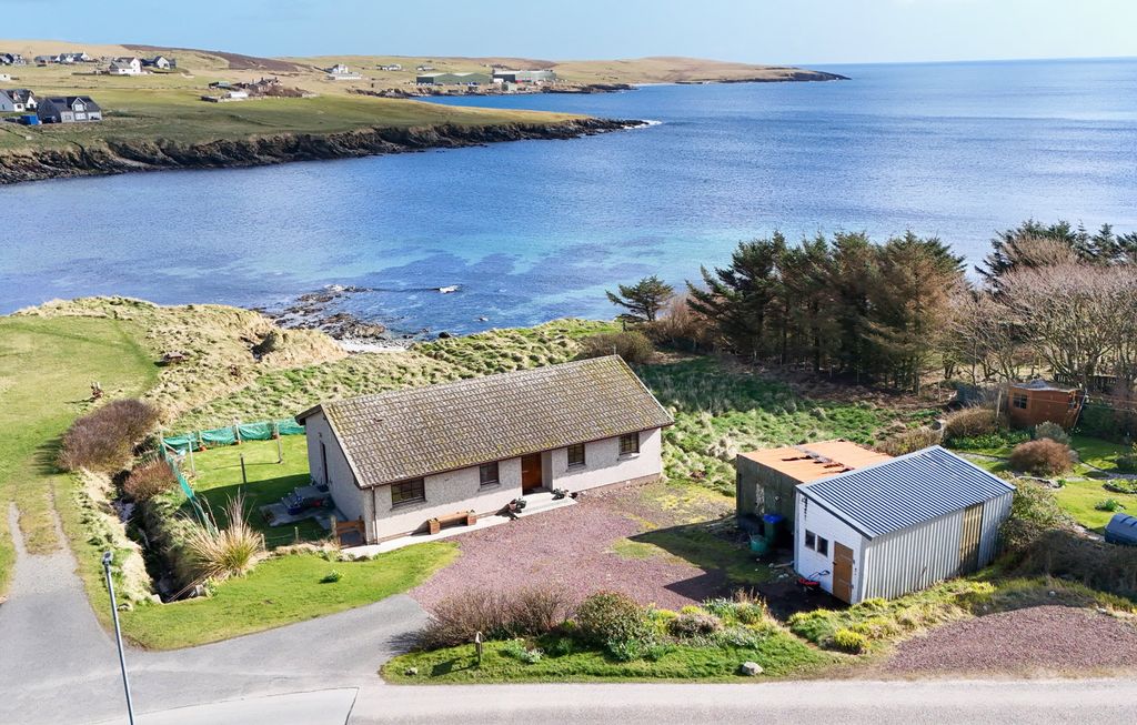 3 bed bungalow for salePortland, Hoswick, Sandwick, Shetland ZE2