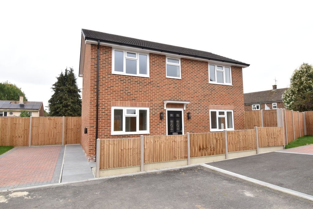 3 bed detached house for saleWestmorland Road, Maidstone ME15
