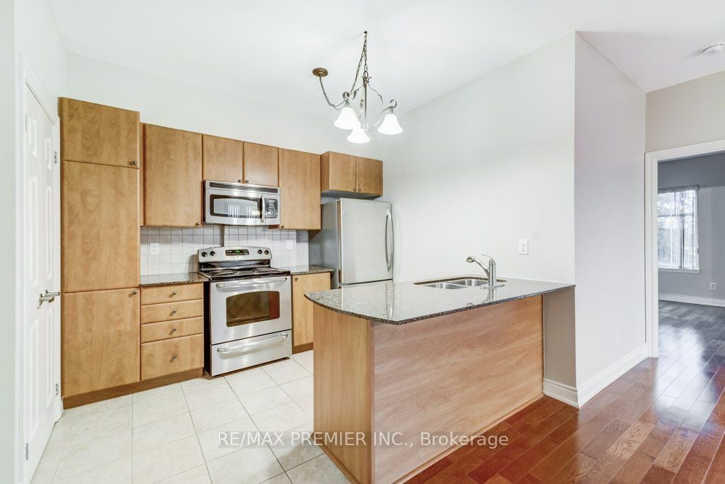 Additional image 4 of 209-10211 Keele Street, Vaughan, ON, L6A 4R7