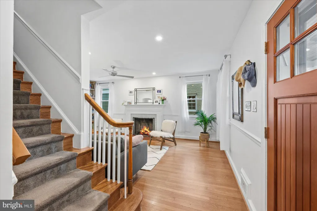 4417 Faraday Place NW, Washington, DC 20016 photo 5